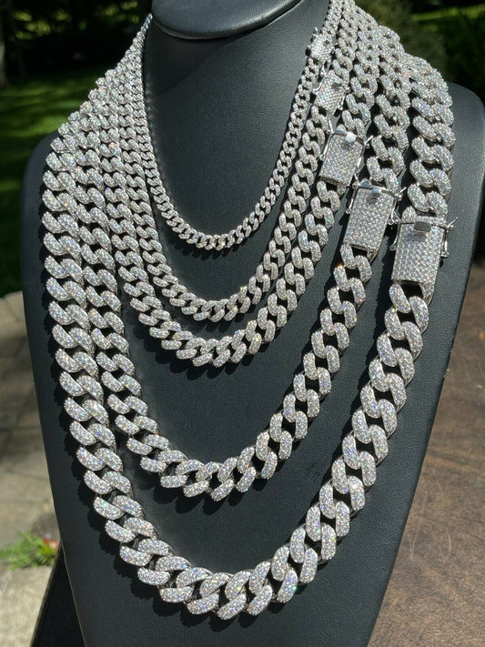 Moissanite Cuban Link Chain